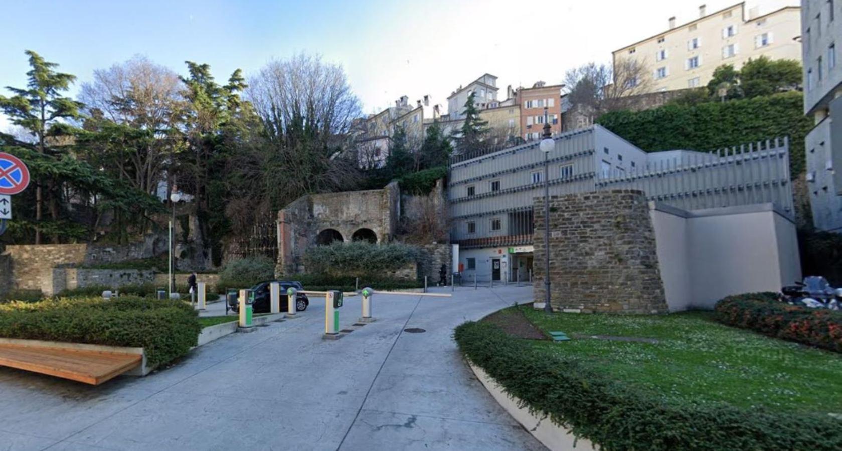 Casa Vacanze Trieste - Vista Piazza Unita Dış mekan fotoğraf